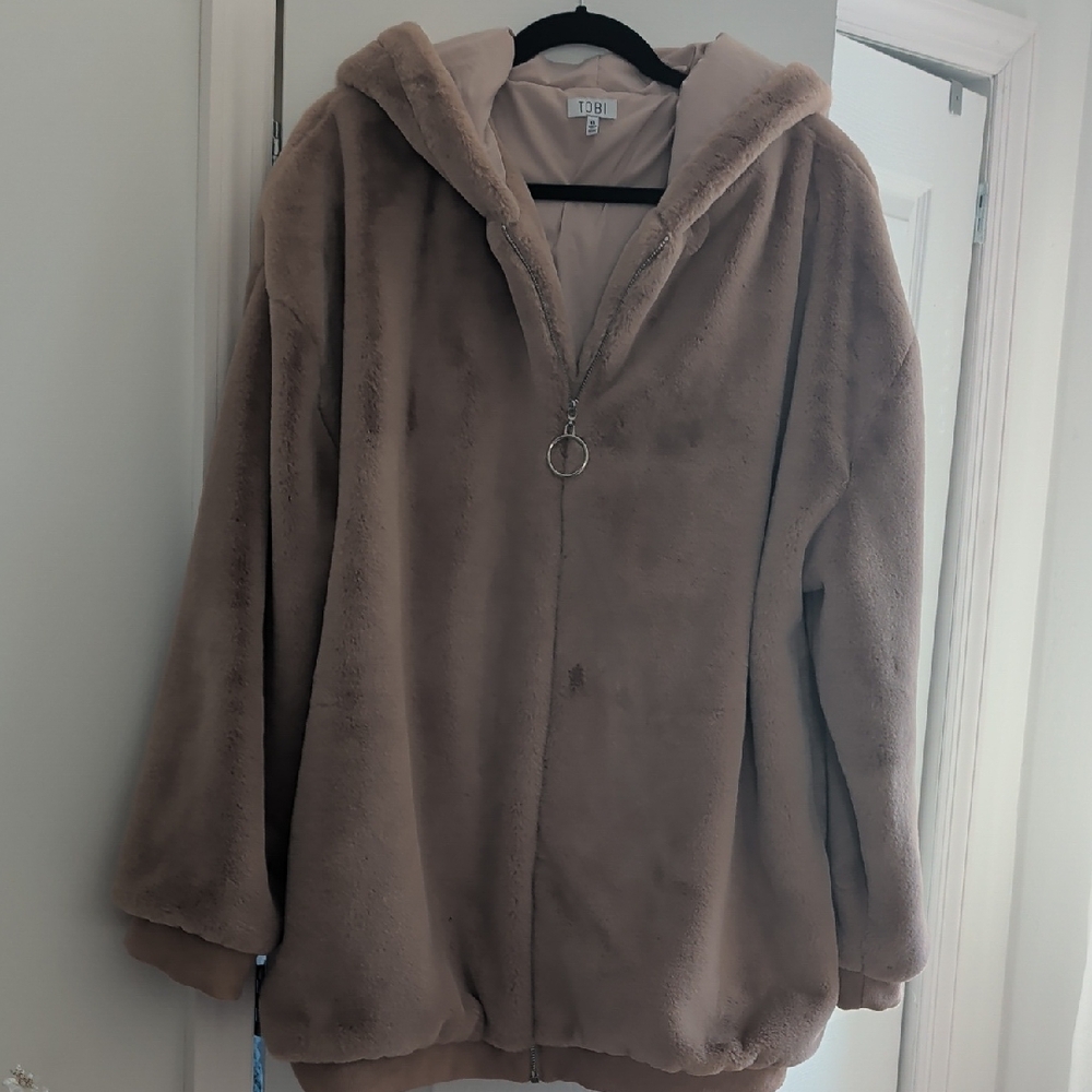 Tobi Plush Tan Faux Fur/Teddy Jacket